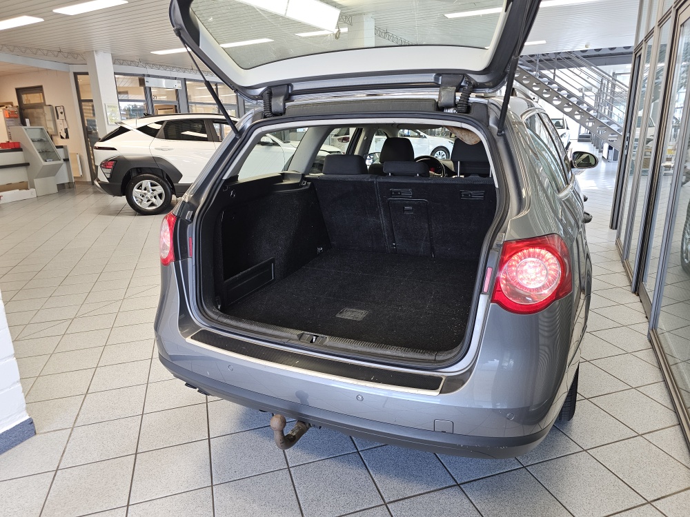 VW Passat Variant bei Hoffmann Automobile in Wolfsburg kaufen und sofort mitnehmen - Bild 2