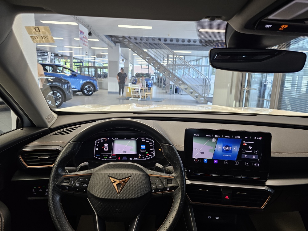 Cupra Formentor bei Hoffmann Automobile in Wolfsburg kaufen und sofort mitnehmen - Bild 25
