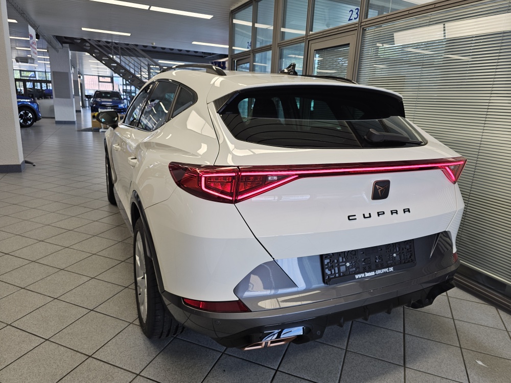 Cupra Formentor bei Hoffmann Automobile in Wolfsburg kaufen und sofort mitnehmen - Bild 4