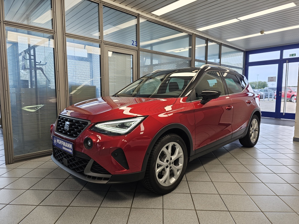 Seat Arona bei Hoffmann Automobile in Wolfsburg kaufen und sofort mitnehmen - Bild 1