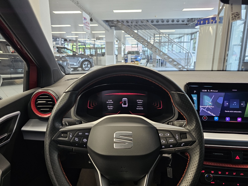 Seat Arona bei Hoffmann Automobile in Wolfsburg kaufen und sofort mitnehmen - Bild 23