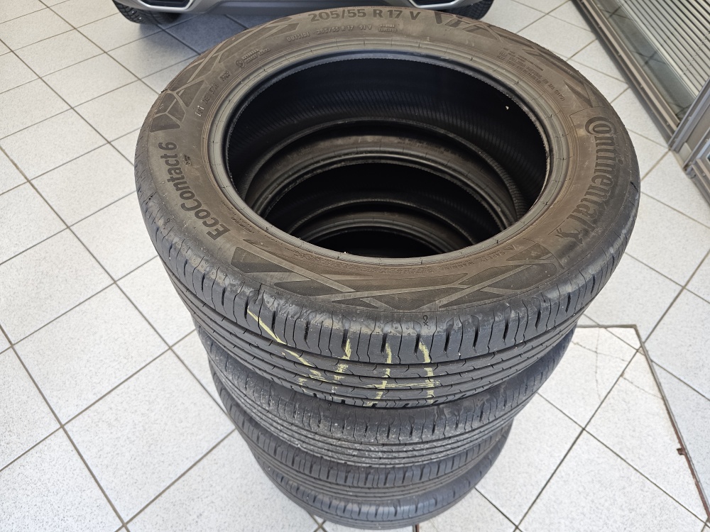 Seat Arona bei Hoffmann Automobile in Wolfsburg kaufen und sofort mitnehmen - Bild 4