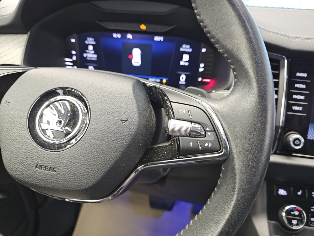 Skoda Kodiaq bei Hoffmann Automobile in Wolfsburg kaufen und sofort mitnehmen - Bild 18