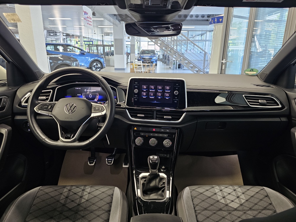 VW T-Roc bei Hoffmann Automobile in Wolfsburg kaufen und sofort mitnehmen - Bild 6