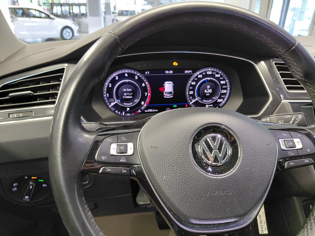 VW Tiguan bei Hoffmann Automobile in Wolfsburg kaufen und sofort mitnehmen - Bild 20