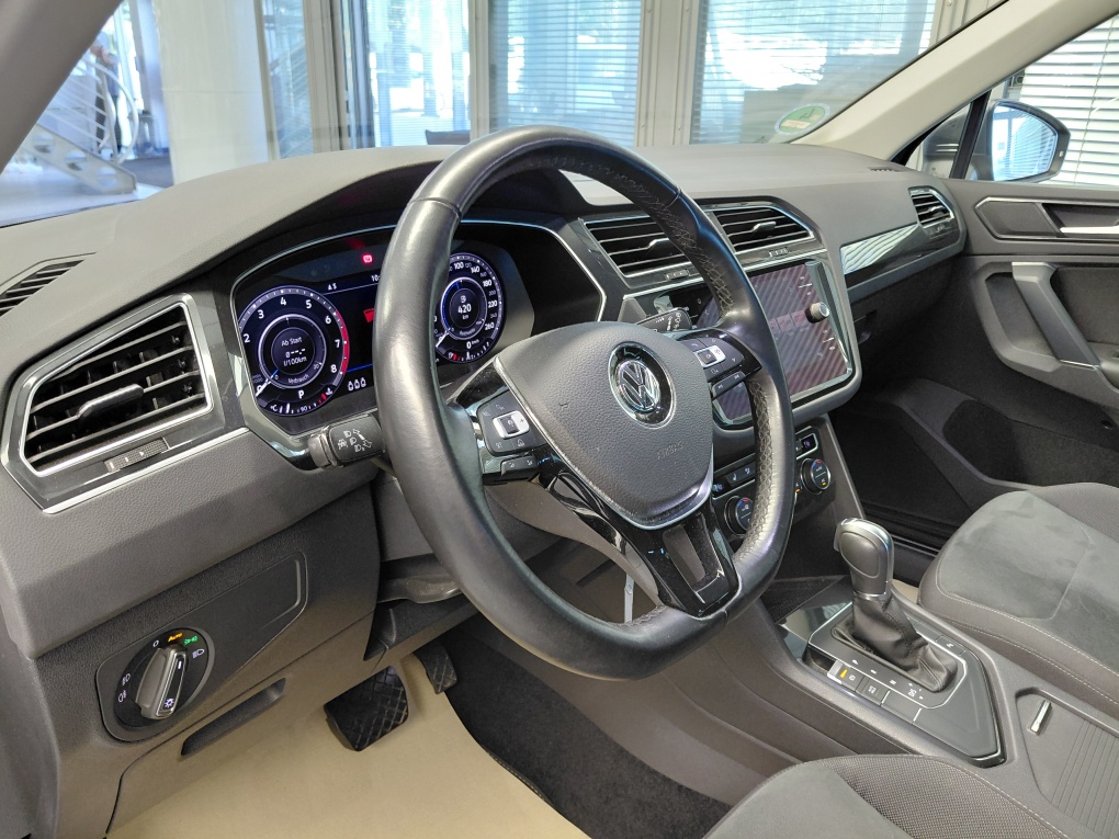 VW Tiguan bei Hoffmann Automobile in Wolfsburg kaufen und sofort mitnehmen - Bild 24