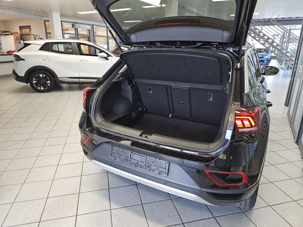 VW T-Roc bei Hoffmann Automobile in Wolfsburg kaufen und sofort mitnehmen - Bild 2