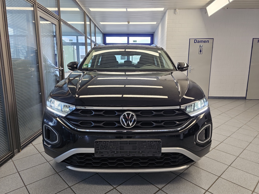 VW T-Roc bei Hoffmann Automobile in Wolfsburg kaufen und sofort mitnehmen - Bild 28