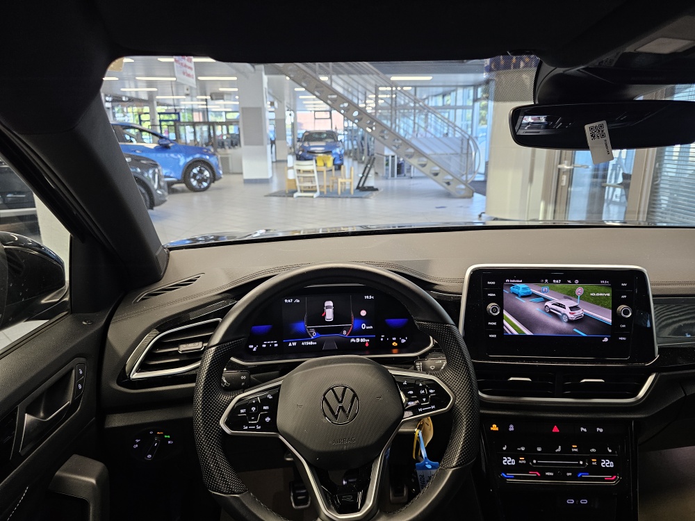 VW T-Roc bei Hoffmann Automobile in Wolfsburg kaufen und sofort mitnehmen - Bild 20