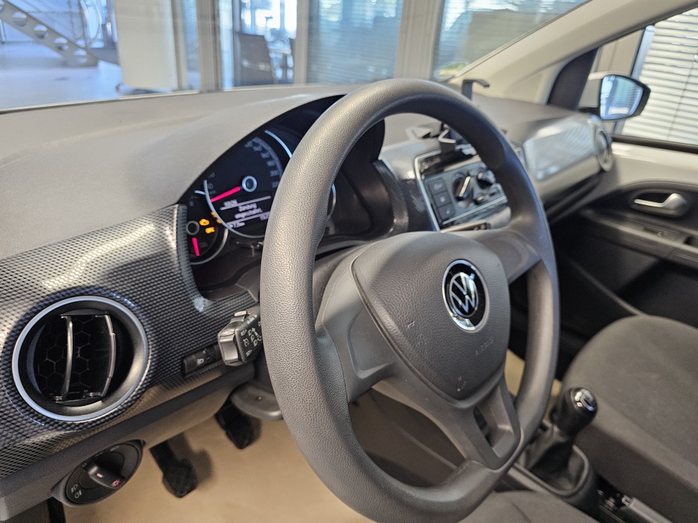 VW up! bei Hoffmann Automobile in Wolfsburg kaufen und sofort mitnehmen - Bild 14