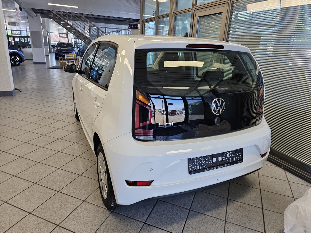 VW up! bei Hoffmann Automobile in Wolfsburg kaufen und sofort mitnehmen - Bild 4