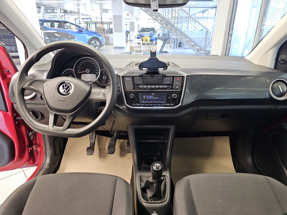 VW up! bei Hoffmann Automobile in Wolfsburg kaufen und sofort mitnehmen - Bild 5