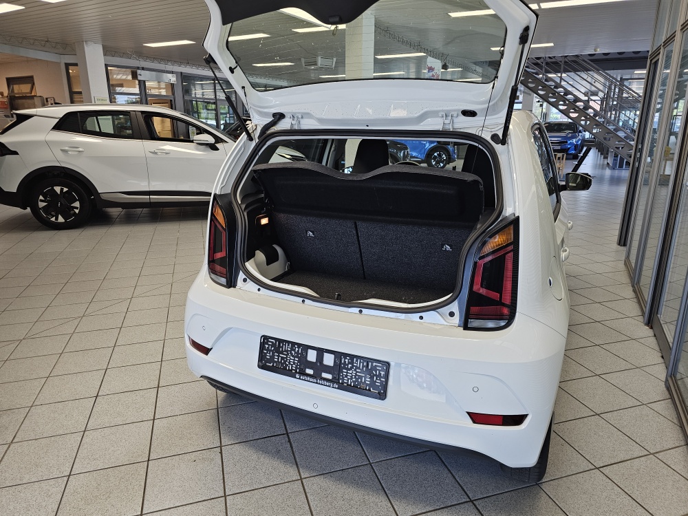 VW up! bei Hoffmann Automobile in Wolfsburg kaufen und sofort mitnehmen - Bild 2