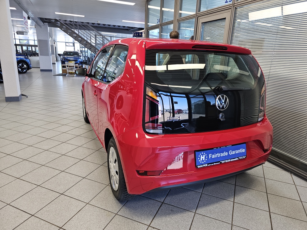 VW up! bei Hoffmann Automobile in Wolfsburg kaufen und sofort mitnehmen - Bild 4