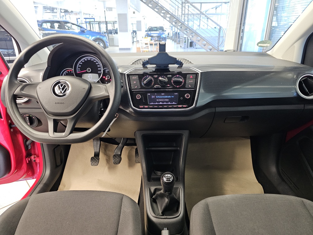 VW up! bei Hoffmann Automobile in Wolfsburg kaufen und sofort mitnehmen - Bild 6