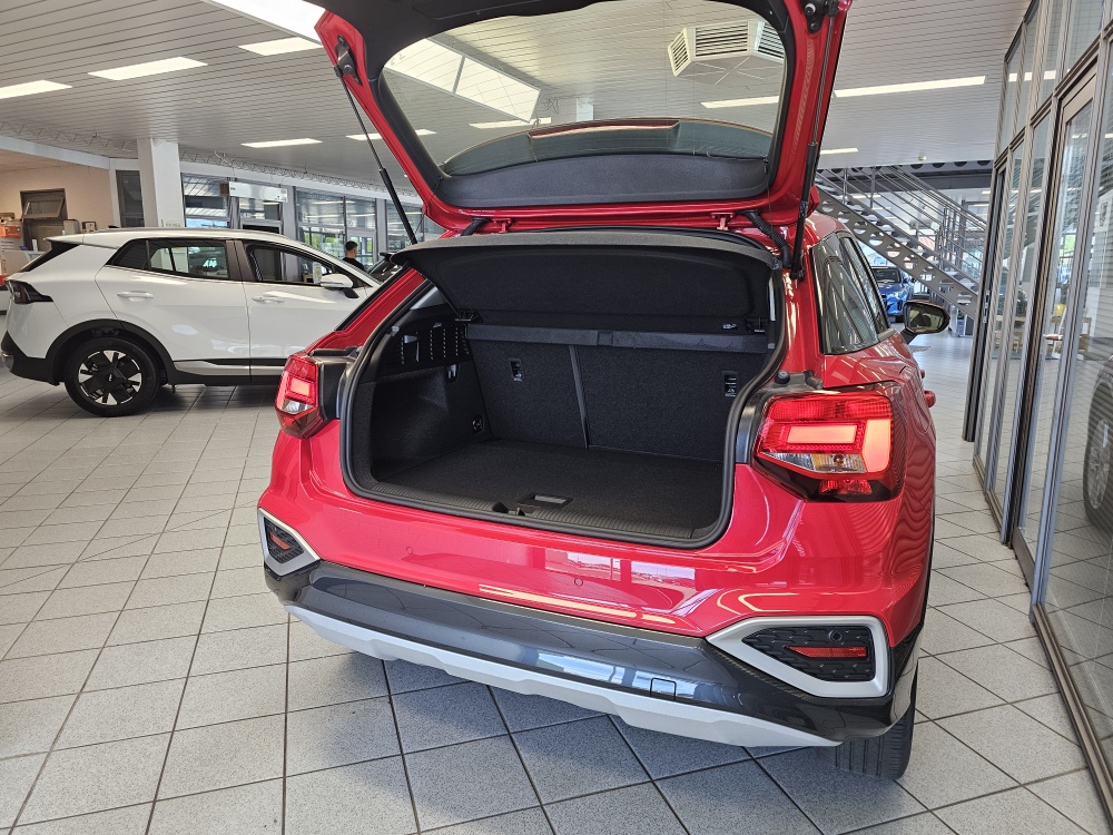 Audi Q2 bei Hoffmann Automobile in Wolfsburg kaufen und sofort mitnehmen - Bild 2