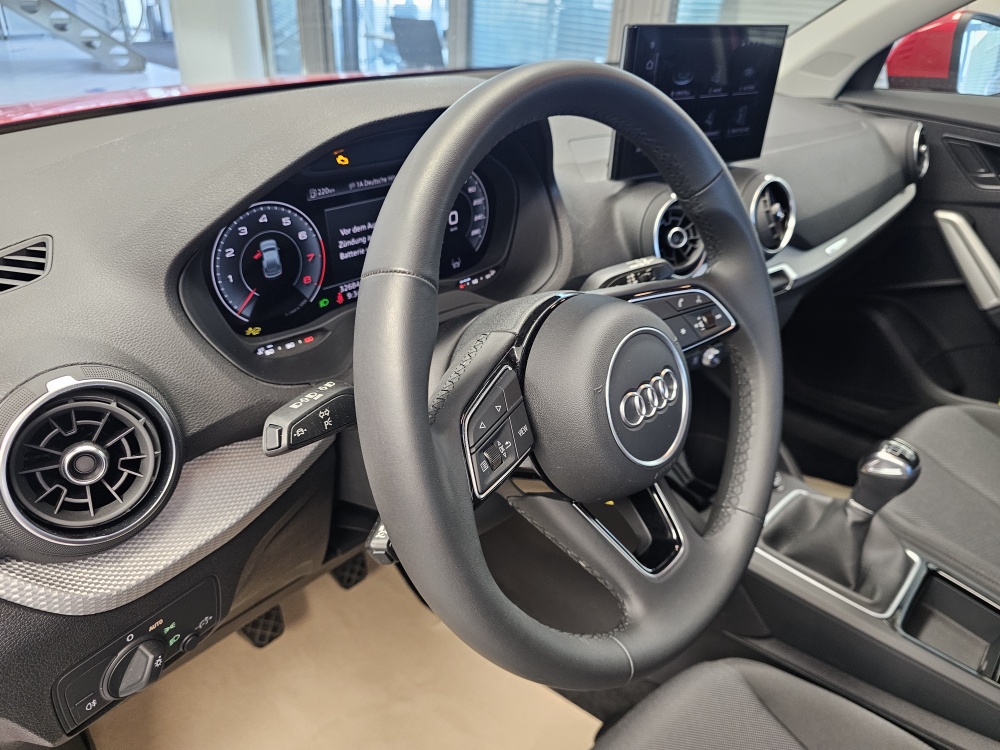 Audi Q2 bei Hoffmann Automobile in Wolfsburg kaufen und sofort mitnehmen - Bild 21