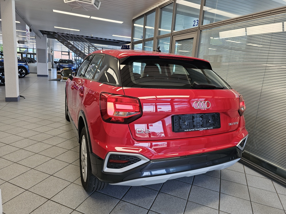 Audi Q2 bei Hoffmann Automobile in Wolfsburg kaufen und sofort mitnehmen - Bild 3