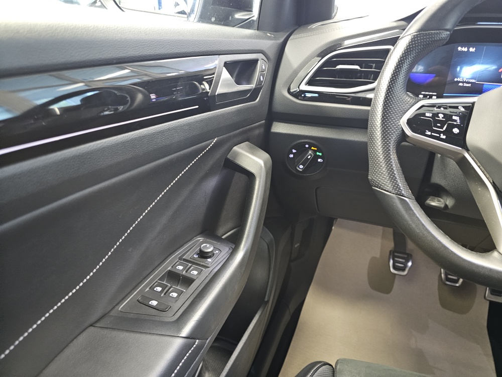 VW T-Roc bei Hoffmann Automobile in Wolfsburg kaufen und sofort mitnehmen - Bild 19