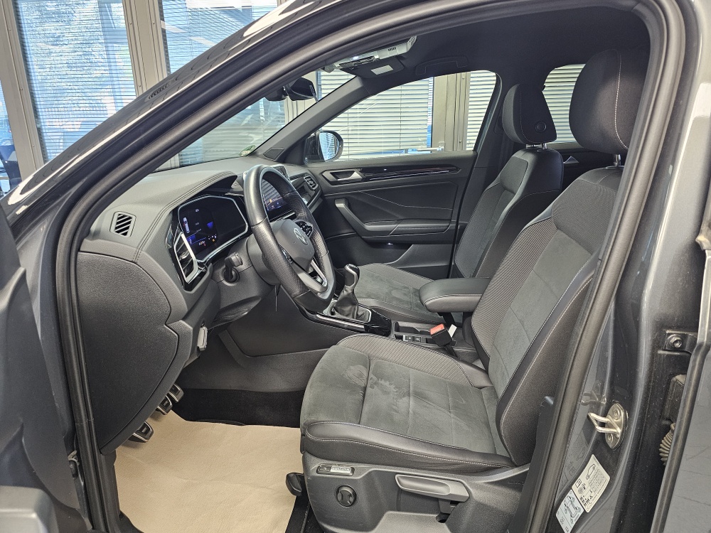 VW T-Roc bei Hoffmann Automobile in Wolfsburg kaufen und sofort mitnehmen - Bild 22