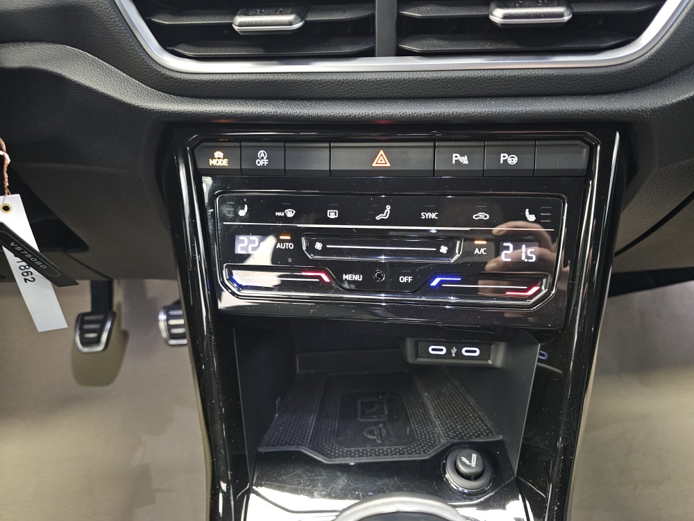 VW T-Roc bei Hoffmann Automobile in Wolfsburg kaufen und sofort mitnehmen - Bild 8