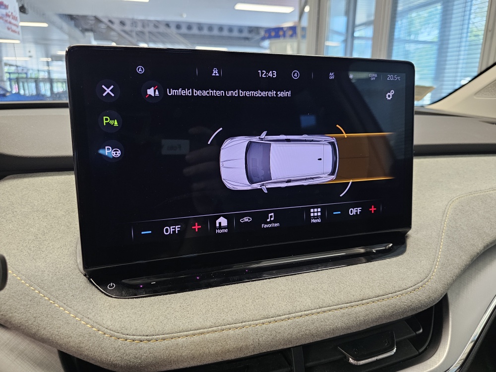 Skoda Enyaq bei Hoffmann Automobile in Wolfsburg kaufen und sofort mitnehmen - Bild 22
