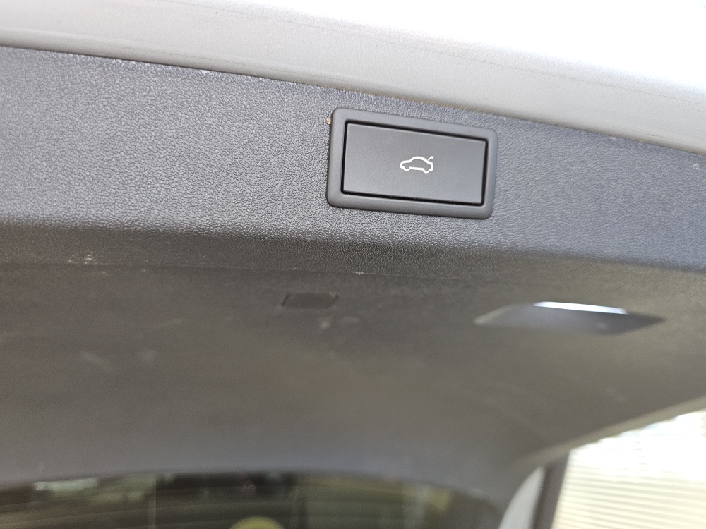 Skoda Enyaq bei Hoffmann Automobile in Wolfsburg kaufen und sofort mitnehmen - Bild 4