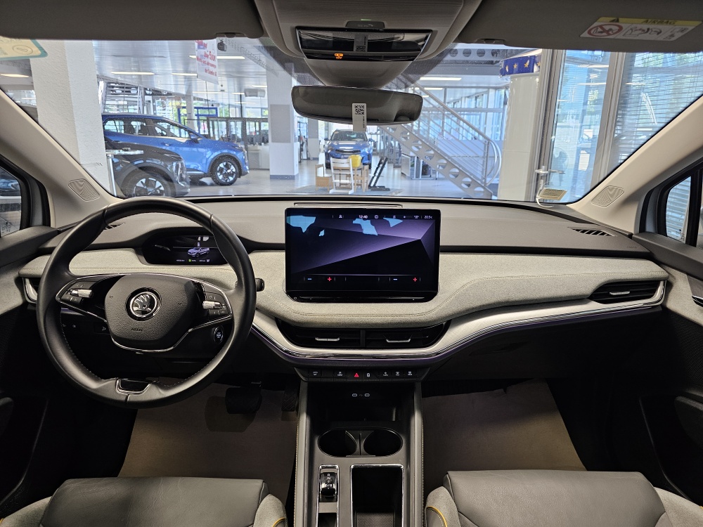 Skoda Enyaq bei Hoffmann Automobile in Wolfsburg kaufen und sofort mitnehmen - Bild 8