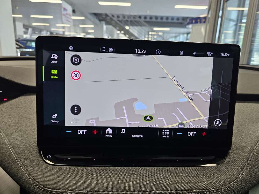 Skoda Enyaq bei Hoffmann Automobile in Wolfsburg kaufen und sofort mitnehmen - Bild 13