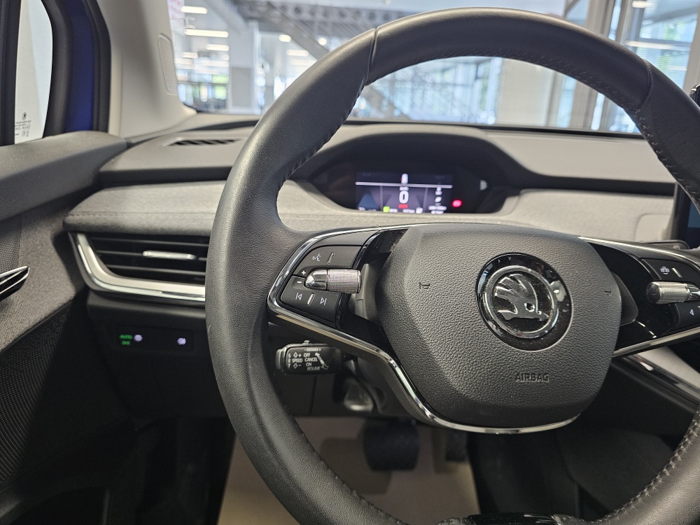 Skoda Enyaq bei Hoffmann Automobile in Wolfsburg kaufen und sofort mitnehmen - Bild 19