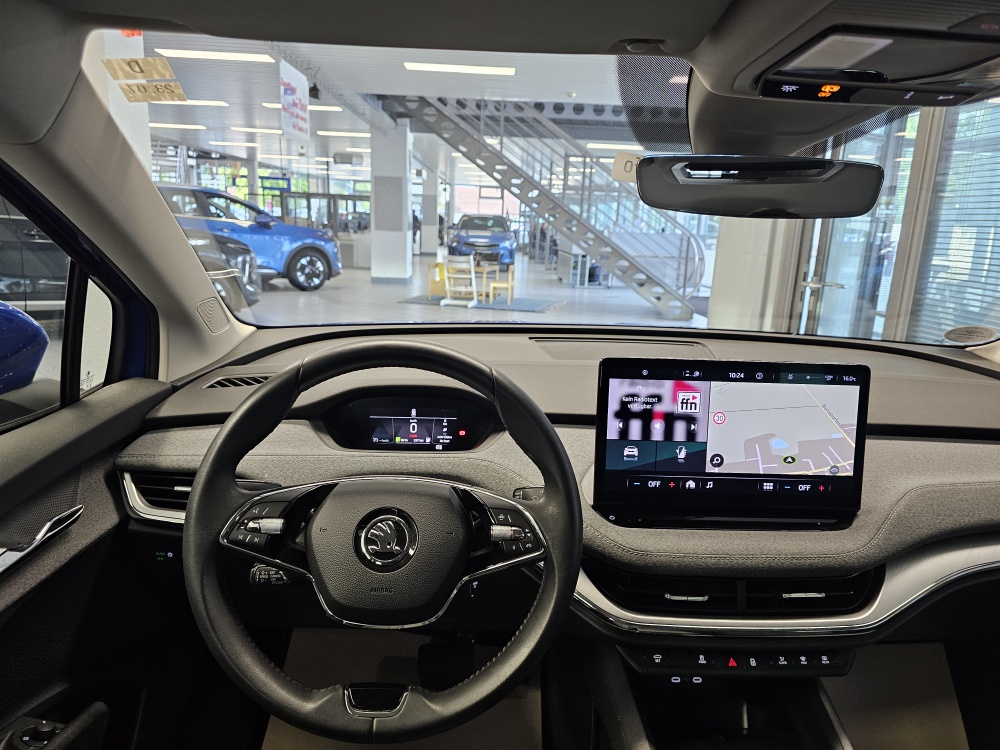 Skoda Enyaq bei Hoffmann Automobile in Wolfsburg kaufen und sofort mitnehmen - Bild 21