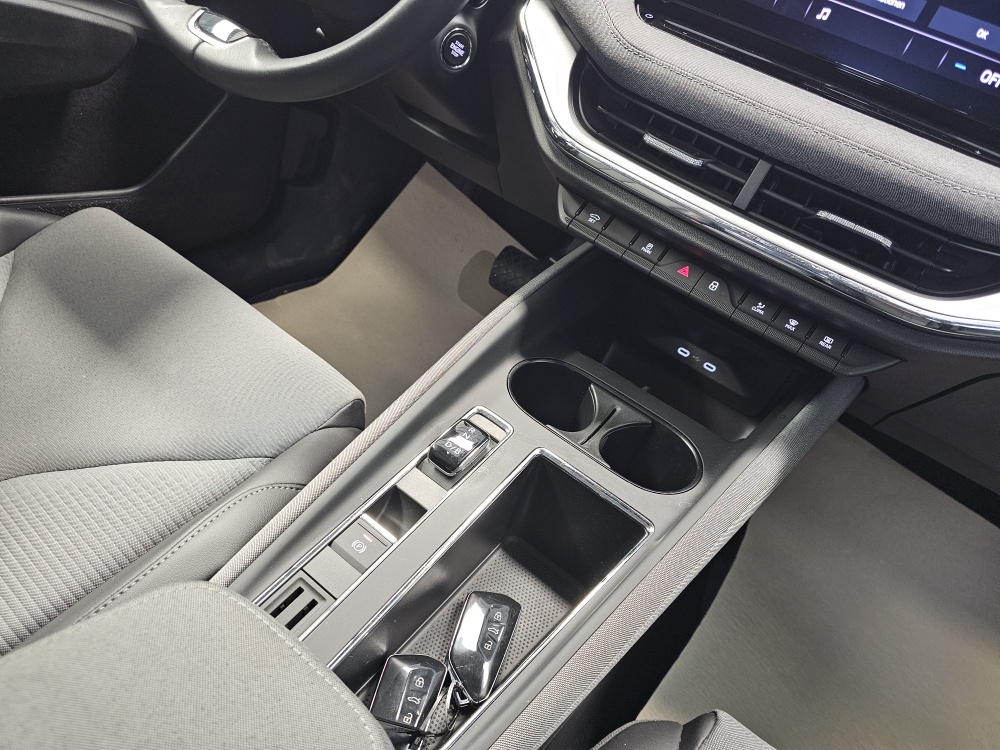 Skoda Enyaq bei Hoffmann Automobile in Wolfsburg kaufen und sofort mitnehmen - Bild 8