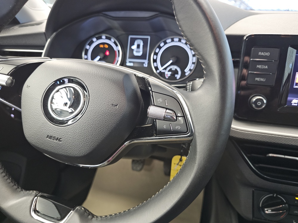 Skoda Kamiq bei Hoffmann Automobile in Wolfsburg kaufen und sofort mitnehmen - Bild 13