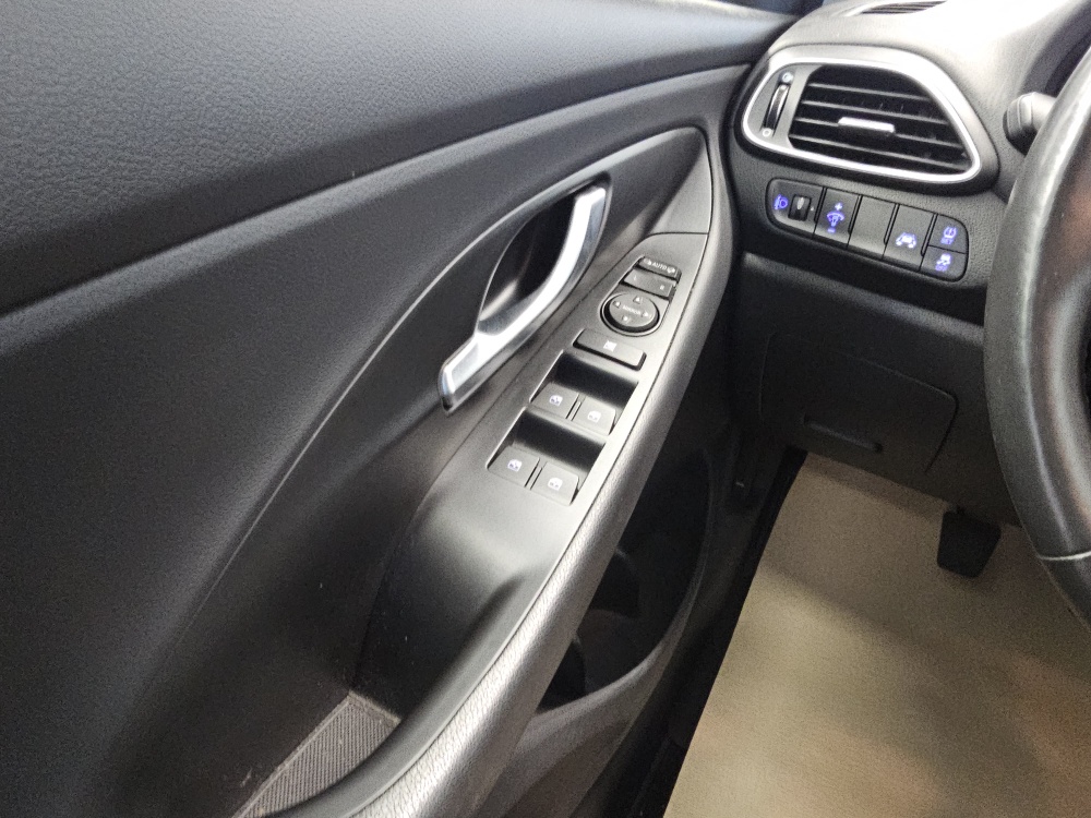 Hyundai i30 Kombi bei Hoffmann Automobile in Wolfsburg kaufen und sofort mitnehmen - Bild 15