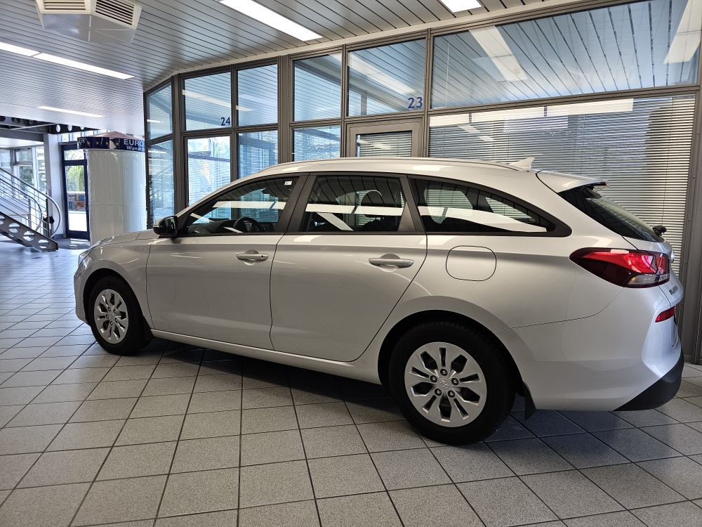Hyundai i30 Kombi bei Hoffmann Automobile in Wolfsburg kaufen und sofort mitnehmen - Bild 20