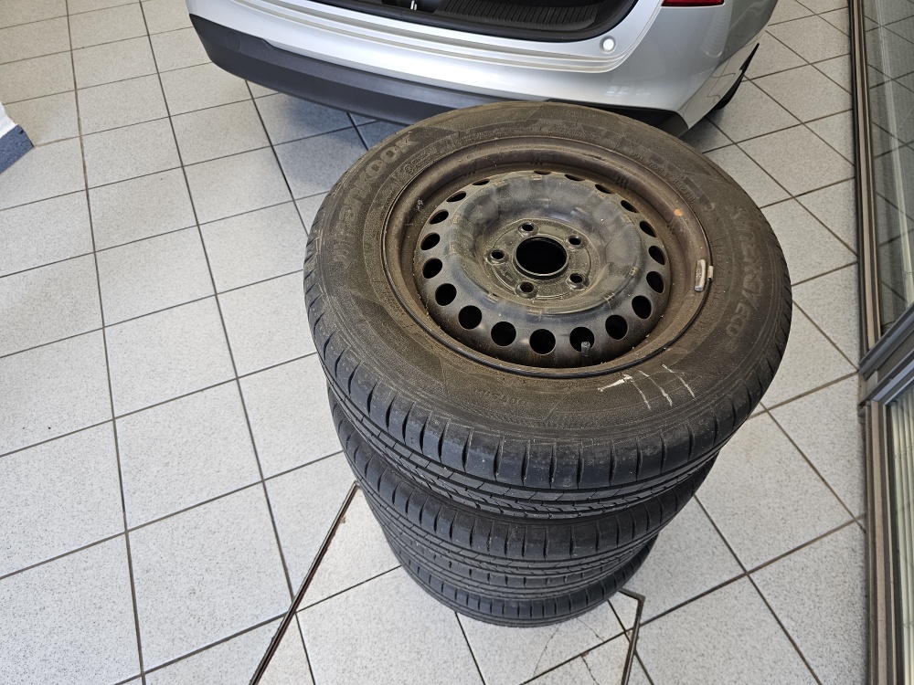 Hyundai i30 Kombi bei Hoffmann Automobile in Wolfsburg kaufen und sofort mitnehmen - Bild 3