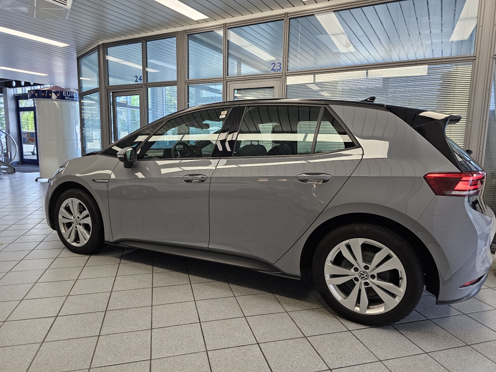 VW ID.3 bei Hoffmann Automobile in Wolfsburg kaufen und sofort mitnehmen - Bild 28