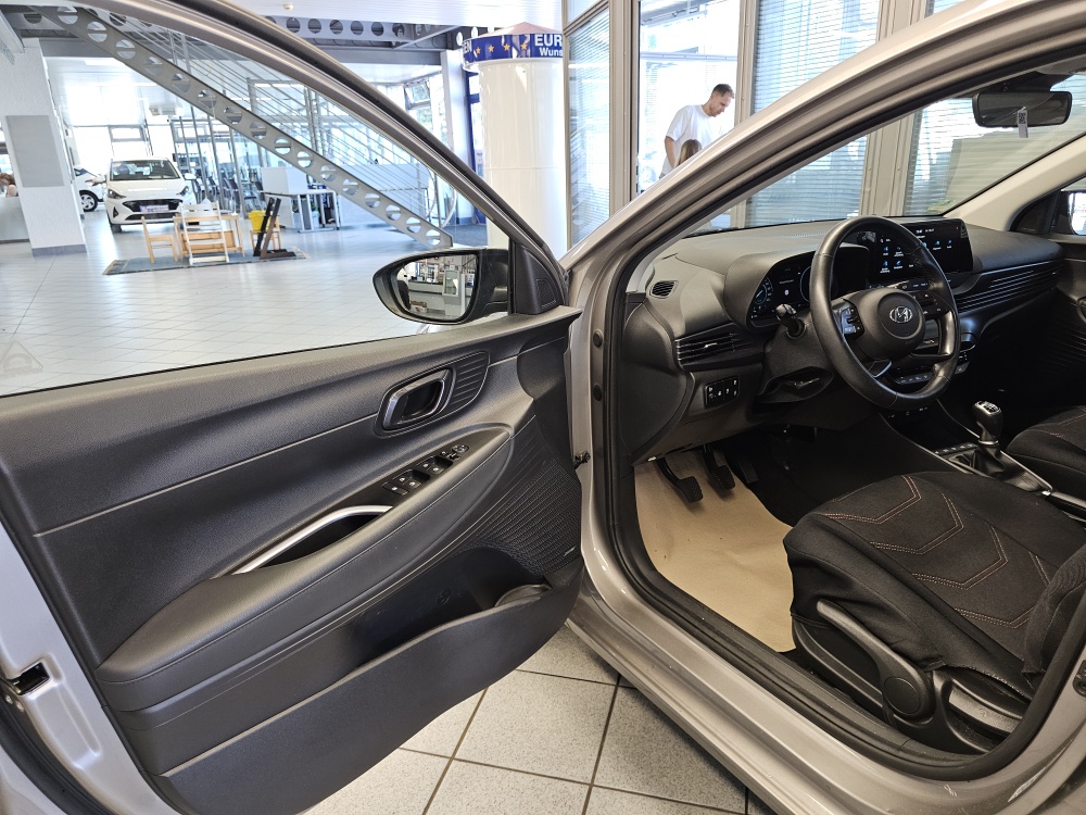 Hyundai i20 bei Hoffmann Automobile in Wolfsburg kaufen und sofort mitnehmen - Bild 22