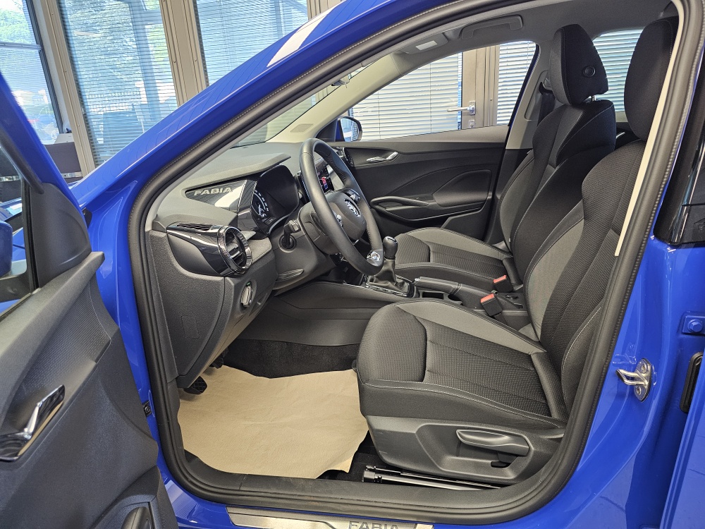 Skoda Fabia bei Hoffmann Automobile in Wolfsburg kaufen und sofort mitnehmen - Bild 22