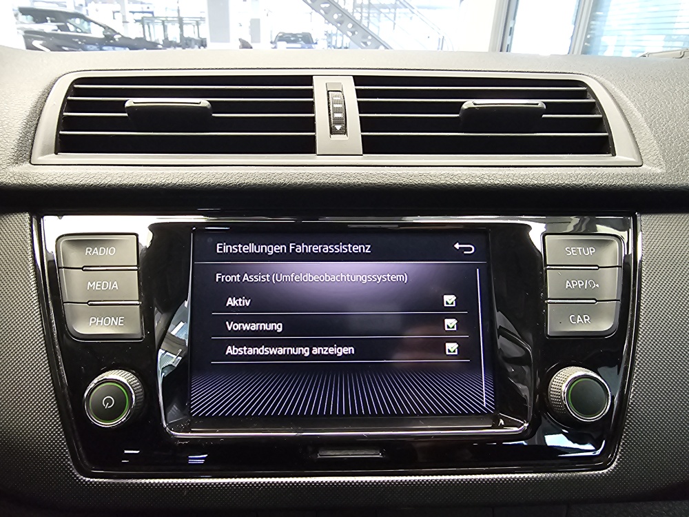 Skoda Fabia bei Hoffmann Automobile in Wolfsburg kaufen und sofort mitnehmen - Bild 10
