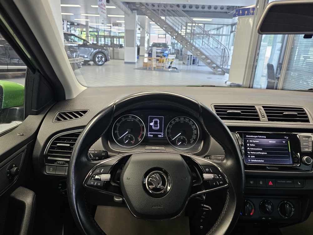 Skoda Fabia bei Hoffmann Automobile in Wolfsburg kaufen und sofort mitnehmen - Bild 15