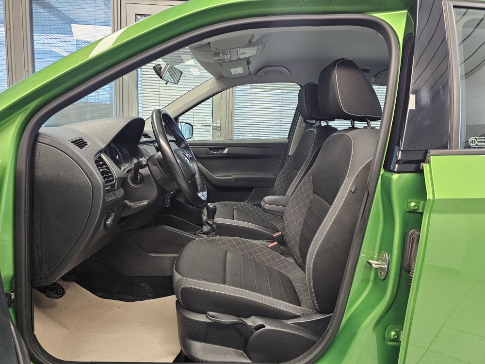 Skoda Fabia bei Hoffmann Automobile in Wolfsburg kaufen und sofort mitnehmen - Bild 17