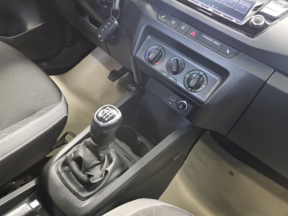 Skoda Fabia bei Hoffmann Automobile in Wolfsburg kaufen und sofort mitnehmen - Bild 6