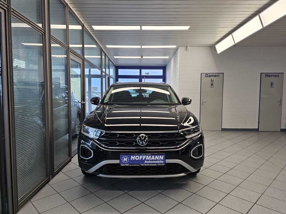VW T-Roc bei Hoffmann Automobile in Wolfsburg kaufen und sofort mitnehmen - Bild 26