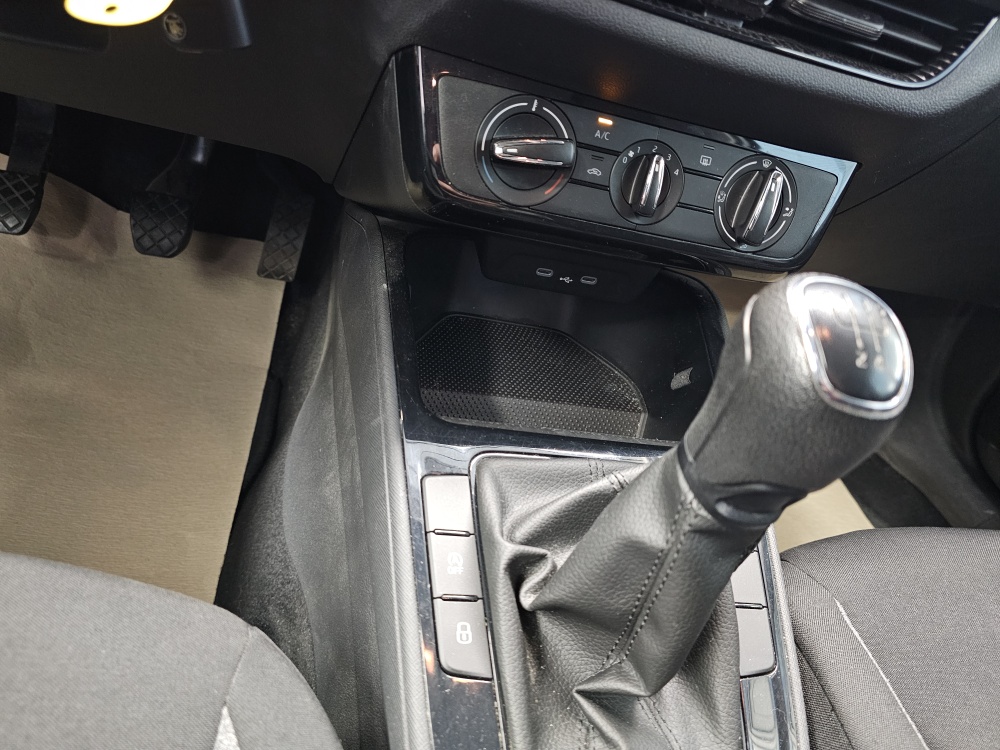 Skoda Fabia bei Hoffmann Automobile in Wolfsburg kaufen und sofort mitnehmen - Bild 9