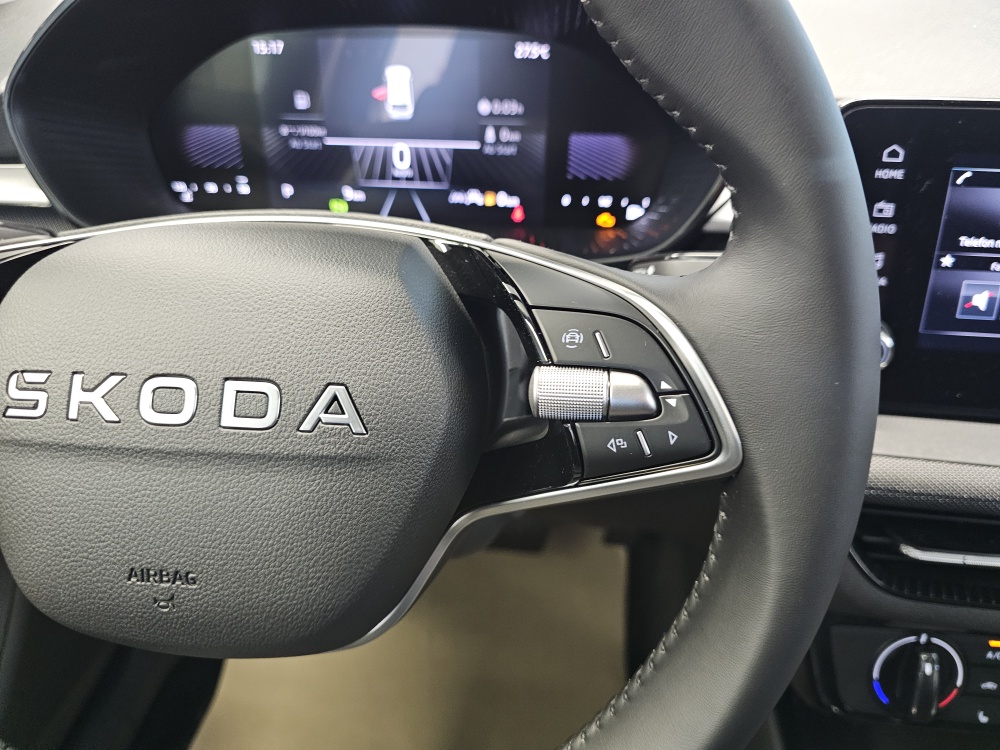 Skoda Fabia bei Hoffmann Automobile in Wolfsburg kaufen und sofort mitnehmen - Bild 13