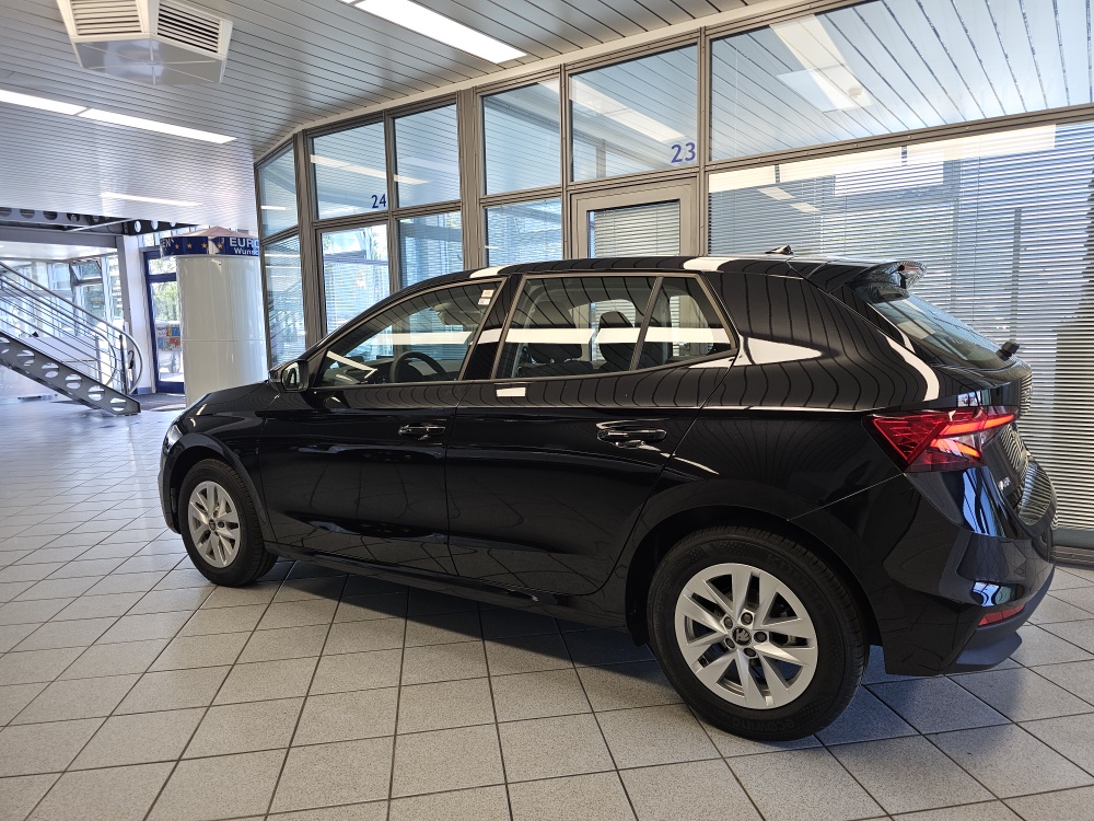 Skoda Fabia bei Hoffmann Automobile in Wolfsburg kaufen und sofort mitnehmen - Bild 21