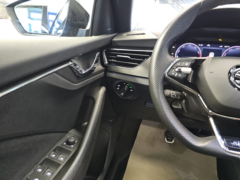 Skoda Kamiq bei Hoffmann Automobile in Wolfsburg kaufen und sofort mitnehmen - Bild 20