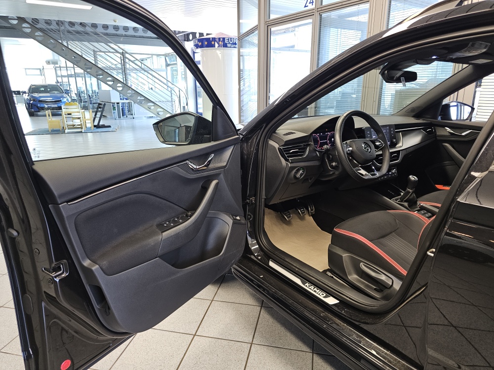 Skoda Kamiq bei Hoffmann Automobile in Wolfsburg kaufen und sofort mitnehmen - Bild 24