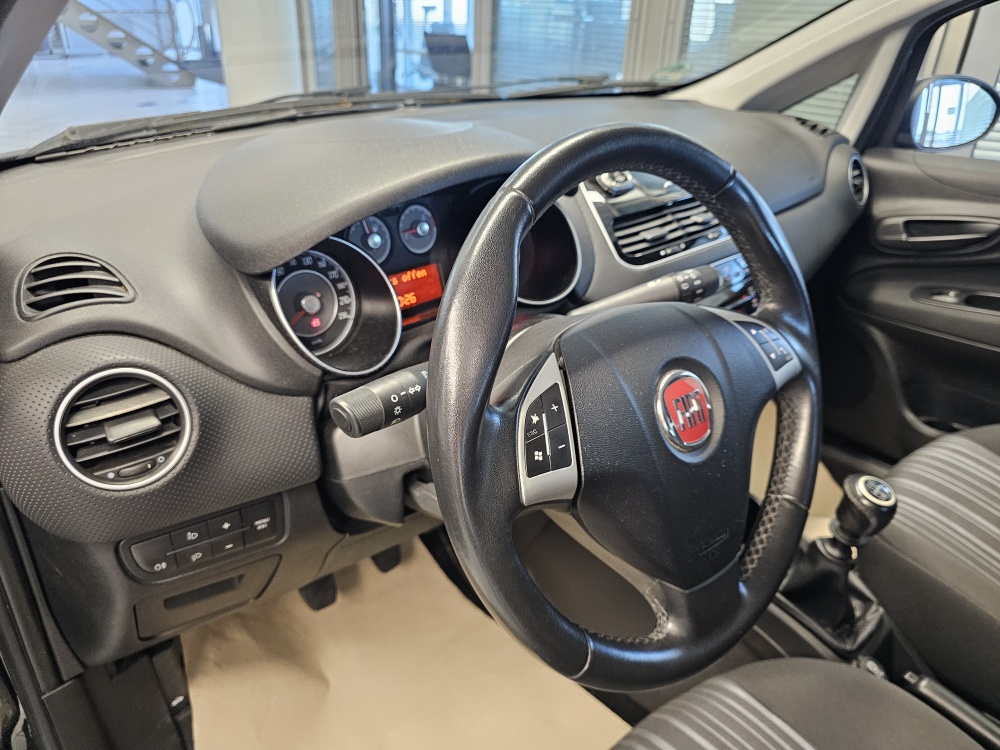 Fiat Punto Evo bei Hoffmann Automobile in Wolfsburg kaufen und sofort mitnehmen - Bild 14
